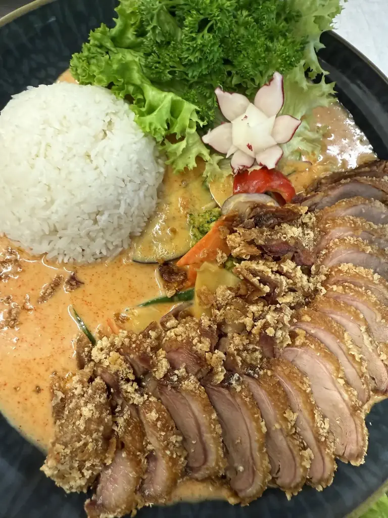 Knusprige Ente mit Taki-Taki-Sauce und Reis-THS